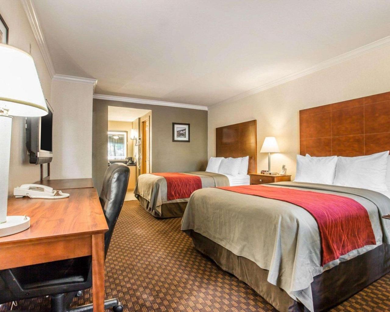 Hyland Inn Near Pasadena Civic Center Eksteriør billede